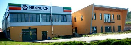 Obr. 2 – Pracovit firmy HENNLICH v Subenu