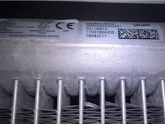 Detail MCHX – mikrokanálového výměníku – kondenzátoru – dodavatel Danfoss