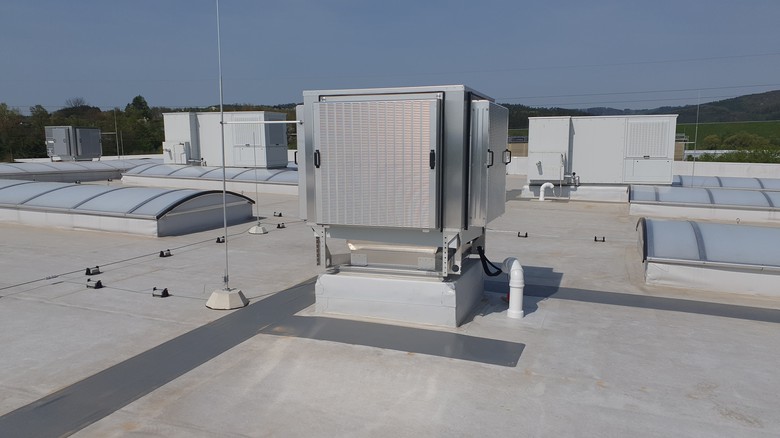 CoolStream S T A R &#8211; adiabatick systm s irokou paletou monost uren pro letn chlazen a celoron vtrn prmyslovch hal